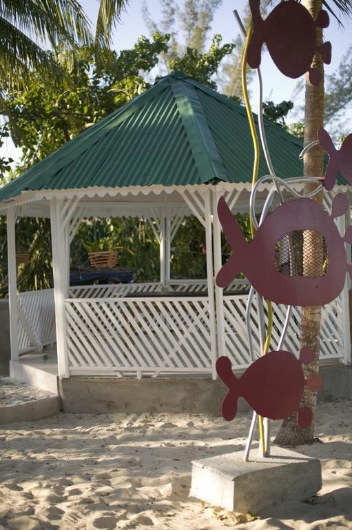 Whistling Bird Hotel Negril Exterior foto